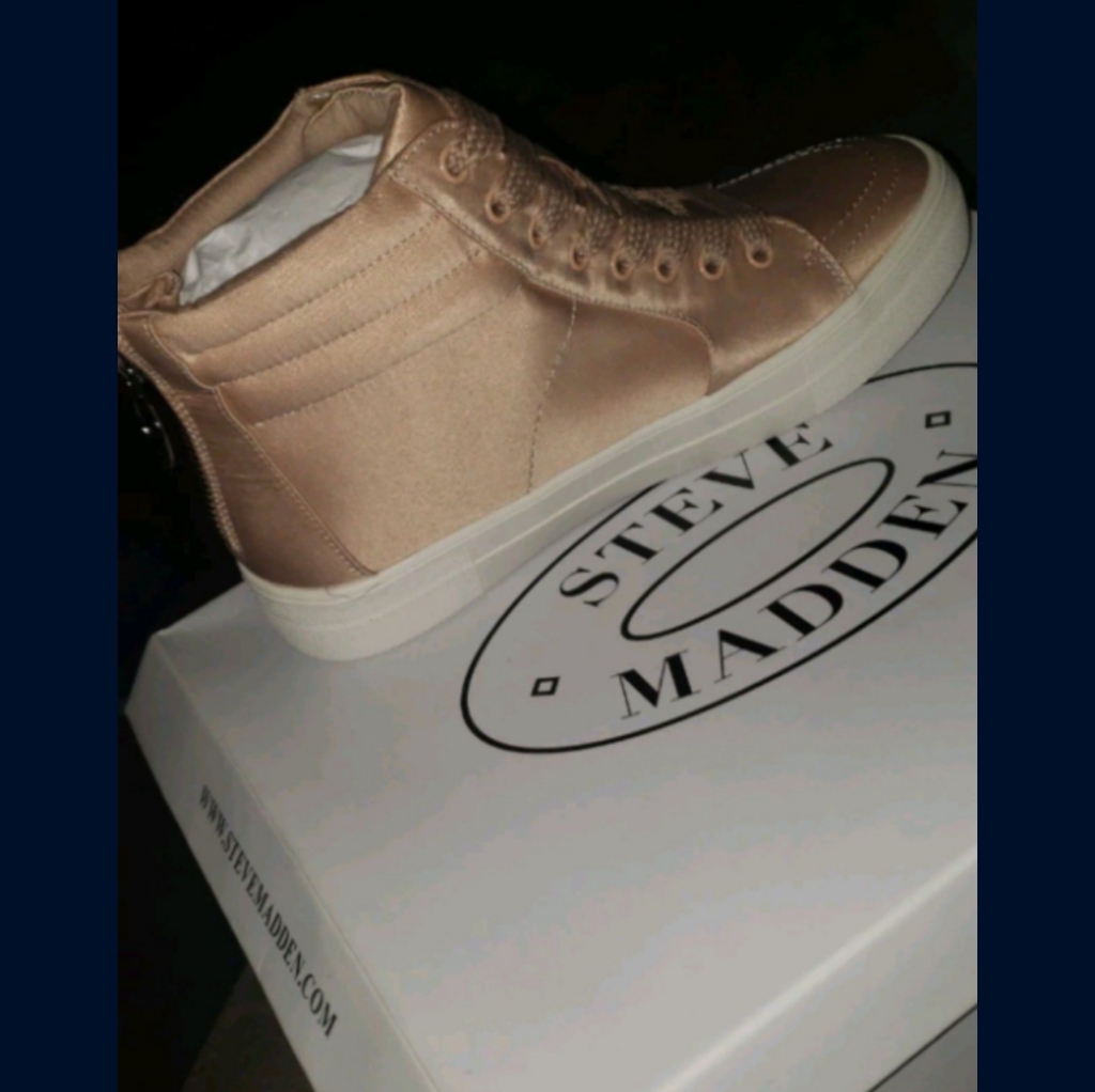 Brand New Steve Madden Sneakers